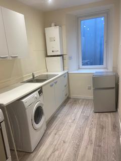 1 bedroom flat to rent, Perth, PH1