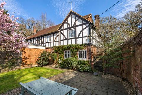 undefined, Petworth Road, Chiddingfold, Godalming, Surrey, GU8