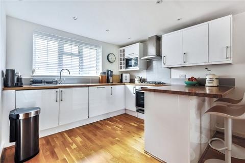 4 bedroom detached house for sale, Farleigh Road, Warlingham CR6