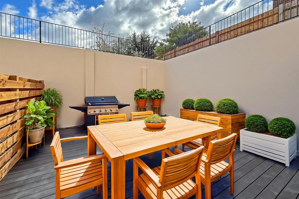 382 Hatfield Road-30 - Outdoor - Standard - 5.jpg
