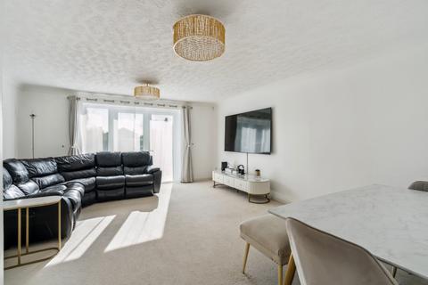 3 bedroom semi-detached house for sale, Manor Way, Croxley Green, Rickmansworth, WD3