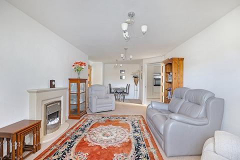 2 bedroom retirement property for sale, High Street, Ongar, CM5