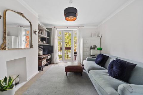 1 bedroom flat for sale, Atherfield Court, Borrodaile Road, Wandsworth, London