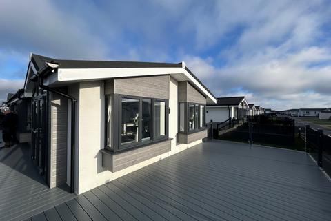 undefined, Canvey Island, Essex, SS8