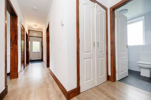 3 bedroom ground floor flat for sale, Craigievar Road, Aberdeen AB10