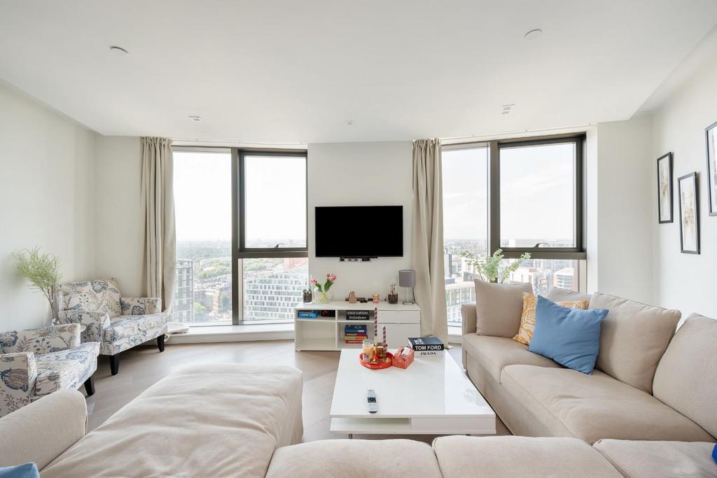 Apartment 2107 Westmark Tower Hi-3.jpg