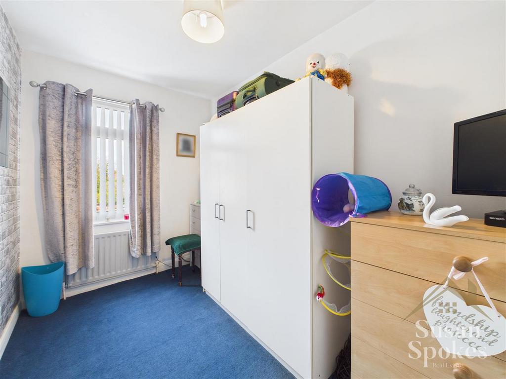 CAM01858 G0-PR0118-STILL015.jpg