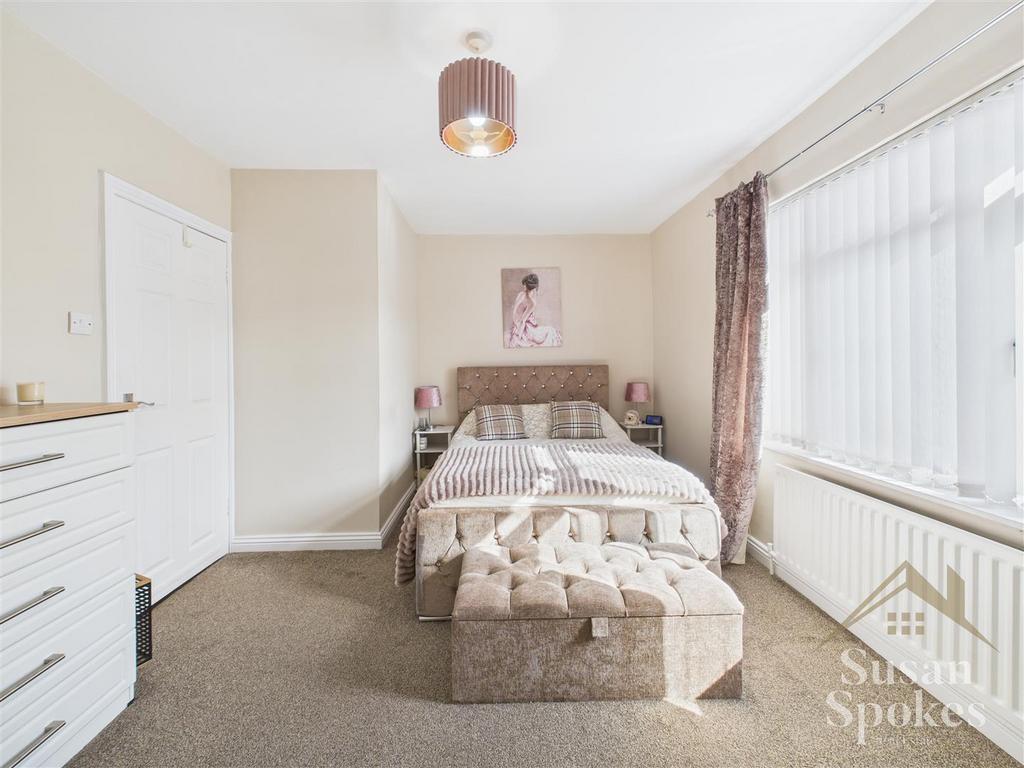 CAM01858 G0-PR0118-STILL022.jpg