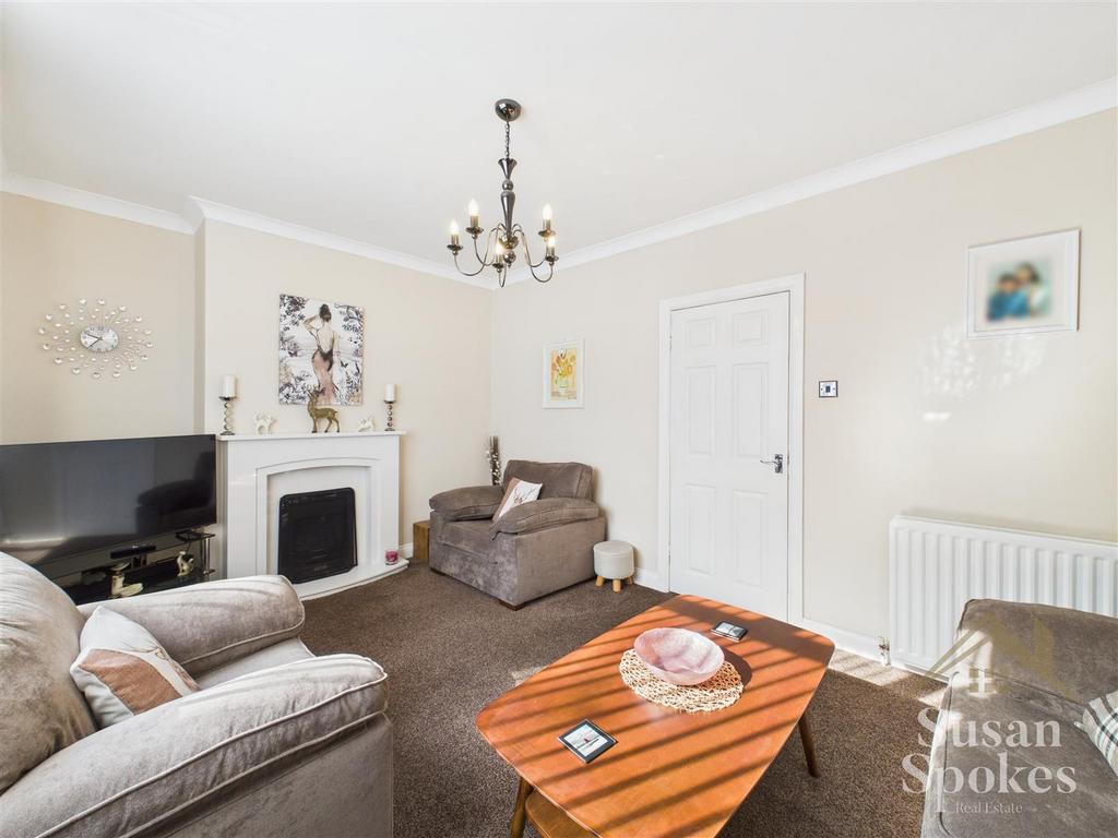 CAM01858 G0-PR0118-STILL005.jpg