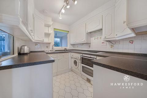 2 bedroom terraced bungalow for sale, Stanhope Avenue, Sittingbourne ME10