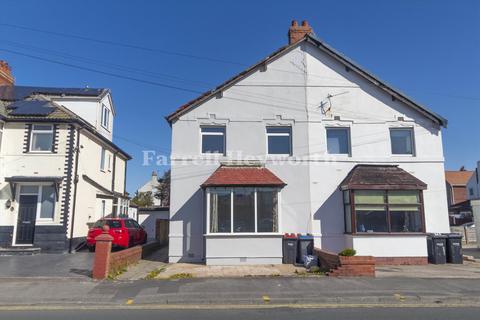 2 bedroom flat for sale, Rough Lea Road, Thornton Cleveleys FY5