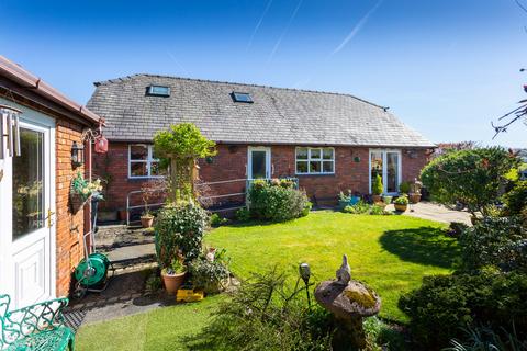 4 bedroom detached house for sale, Barn Close, Mere Brow, PR4