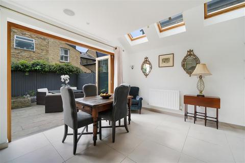 undefined, Bramford Road, SW18