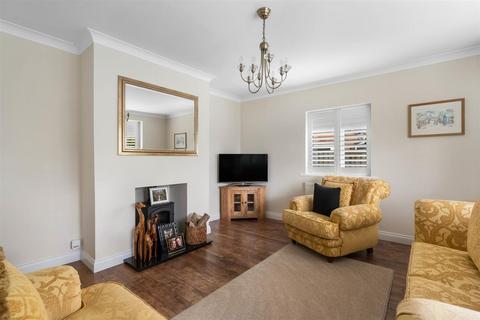 2 bedroom detached bungalow for sale, Oak Tree Lane, Cookhill, Alcester