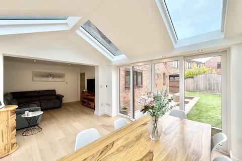 undefined, Woodhall Court, Colton