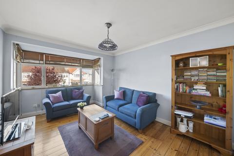 undefined, Kings Avenue, Greenford, UB6