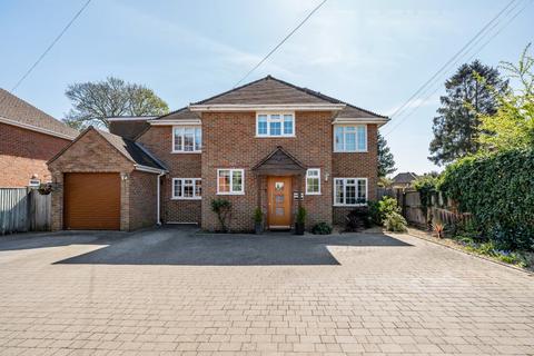 4 bedroom detached house for sale, Gore Road, Burnham, SL1