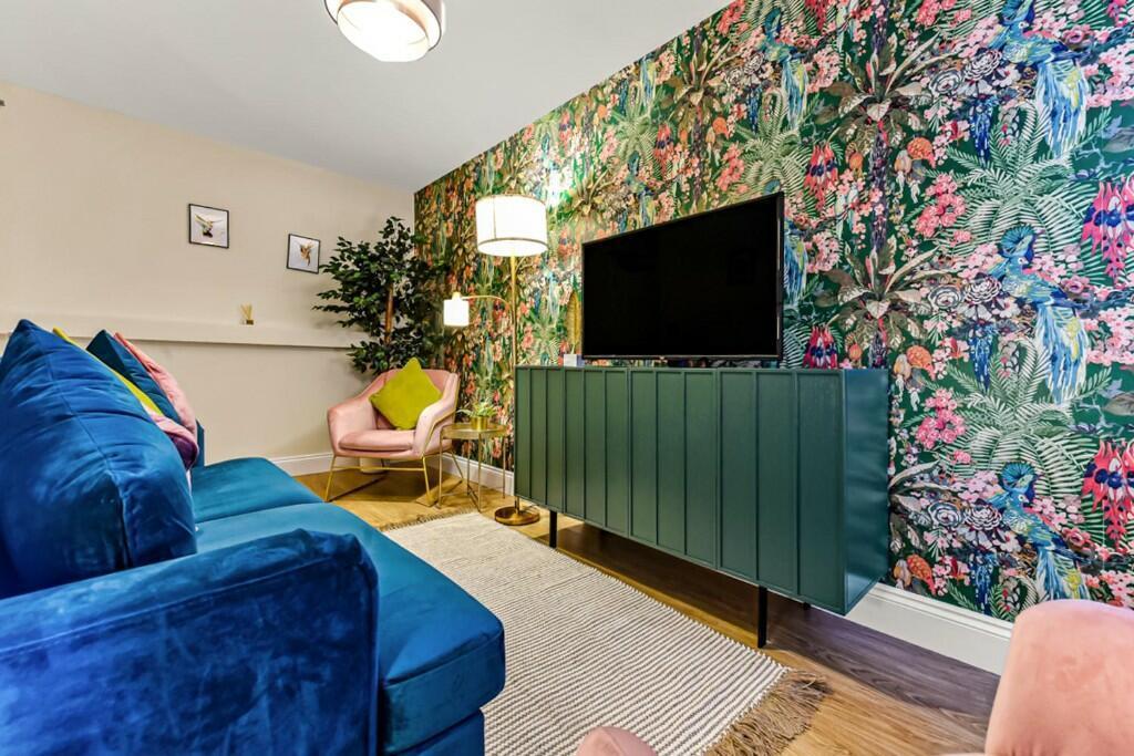 242054 Cassland Road Serviced Apartment IMG 10 0000.j