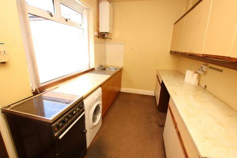 3 bedroom terraced house for sale, Woodbine Terrace, Clayton West
