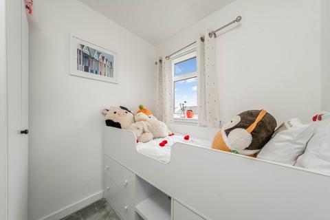 39 Burnside Gardens, Kilbarchan, Johnstone, PA10 2HQ