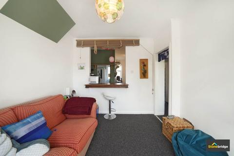 72a Durham Road, Manor Park, London, E12 5AX