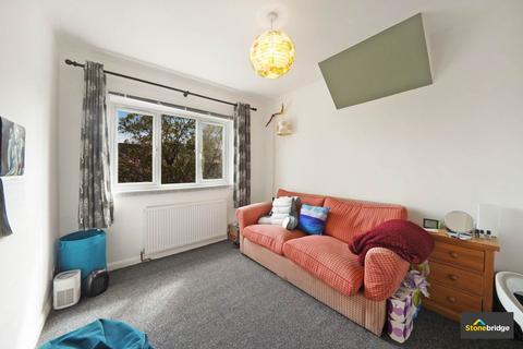 72a Durham Road, Manor Park, London, E12 5AX