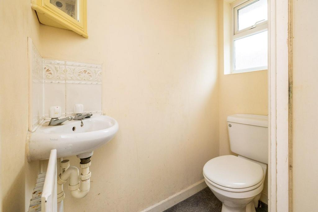 Ground Floor Cloakroom