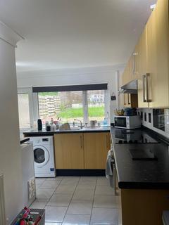 2 bedroom terraced house to rent, Cwmamman Road, Garnant SA18