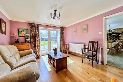 128 Berkeley Avenue, Chesham, HP5 2RT