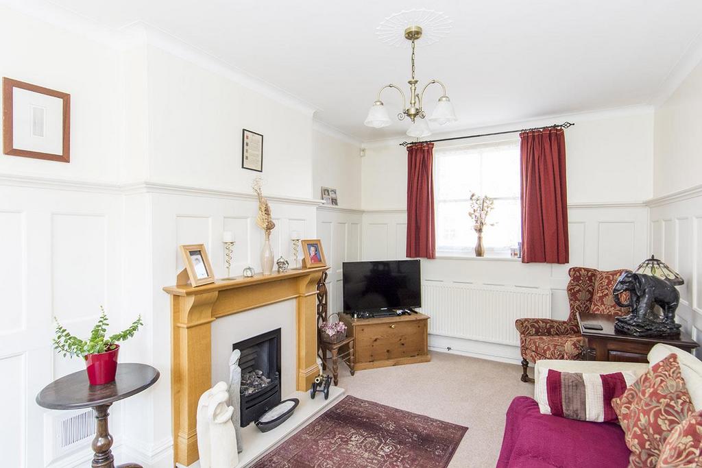 Sitting Room Photo Two