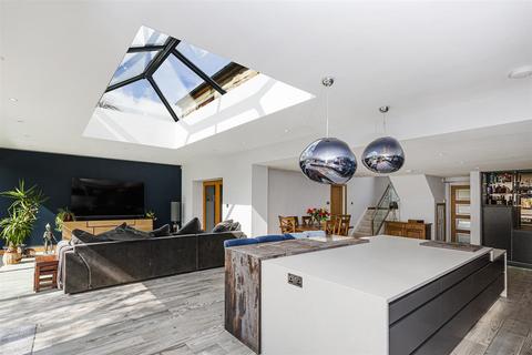 4 bedroom detached house for sale, Bourn View Road, Netherton, Huddersfield