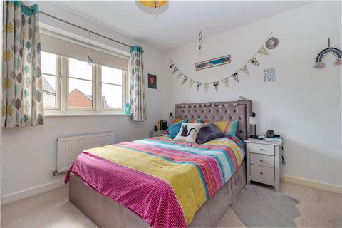 47 Dalziel Drive, Whittington, Worcester, WR5 2QY