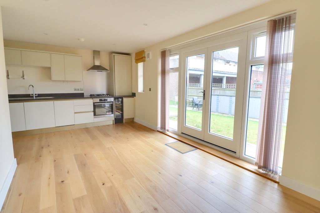 Kitchen/living room
