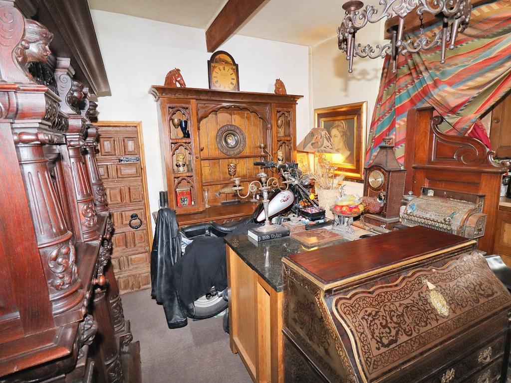 Reception Room 2