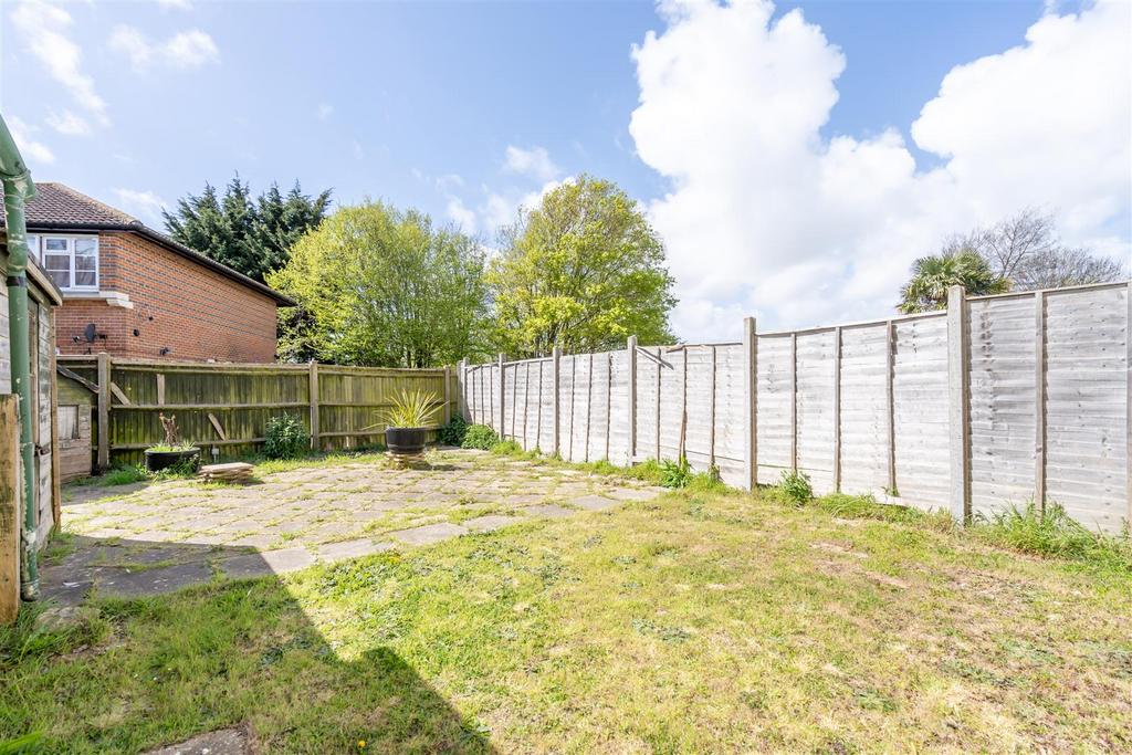 Rear Garden 1.jpg