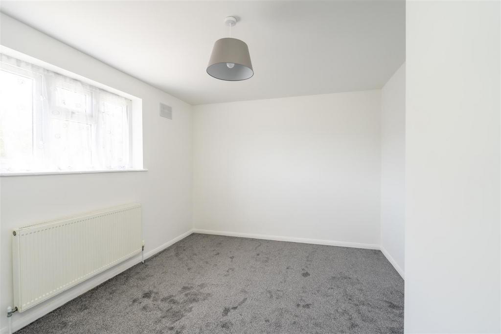 Front Bedroom.jpg