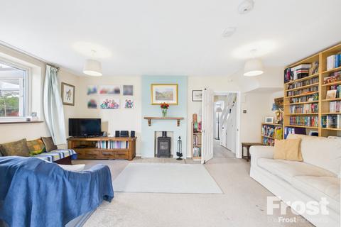 3 bedroom semi-detached house for sale, Glenfield Road, Ashford, Surrey, TW15