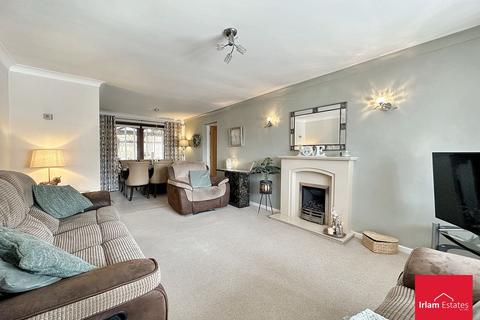 undefined, Fettler Close, Swinton, M27