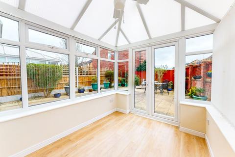 16 Nene Way, Hilton, Derby, DE65 5HX