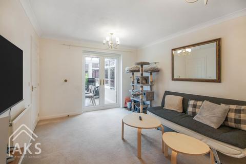 16 Nene Way, Hilton, Derby, DE65 5HX
