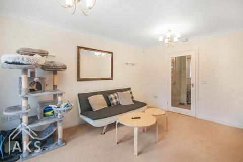 16 Nene Way, Hilton, Derby, DE65 5HX