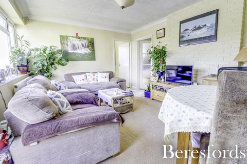 2 bedroom apartment for sale, Crown Street, Brentwood, CM14
