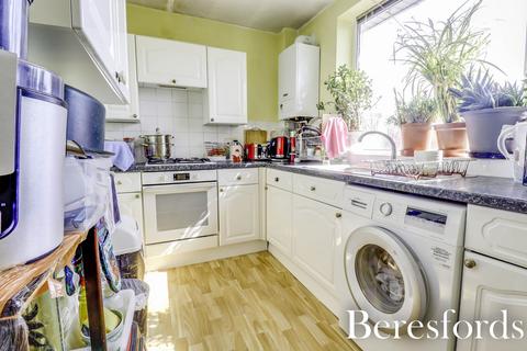 2 bedroom apartment for sale, Crown Street, Brentwood, CM14