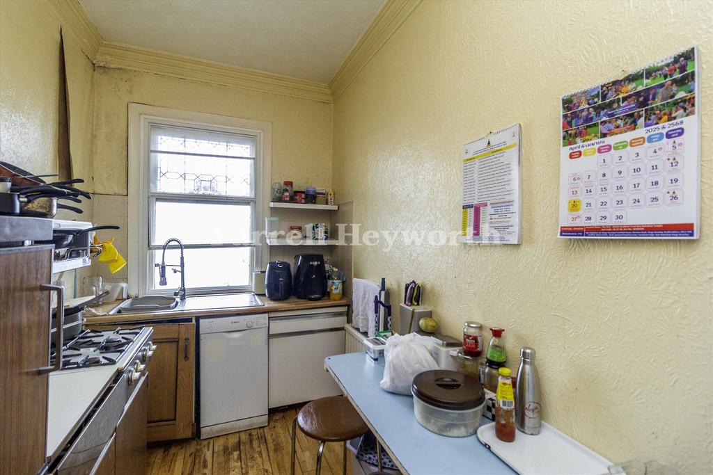 Kitchen 2