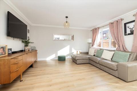 5 Colliery Crescent, Newtongrange, Dalkeith, EH22 4AH