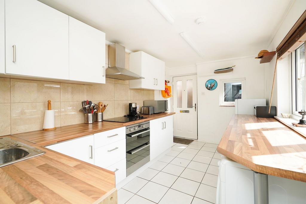 Annex kitchen