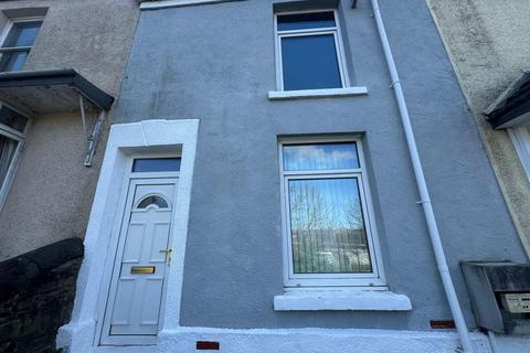 2 bedroom terraced house to rent, 9 Foxhole Road,St. Thomas,Swansea