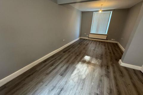 2 bedroom terraced house to rent, 9 Foxhole Road,St. Thomas,Swansea