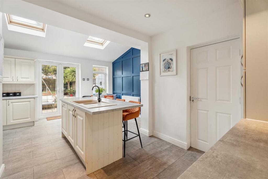 52 Ollerton Road 7.jpg