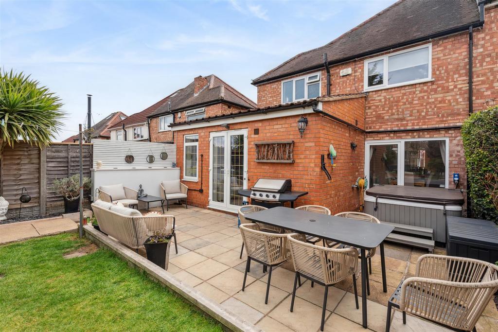 52 Ollerton Road 31.jpg